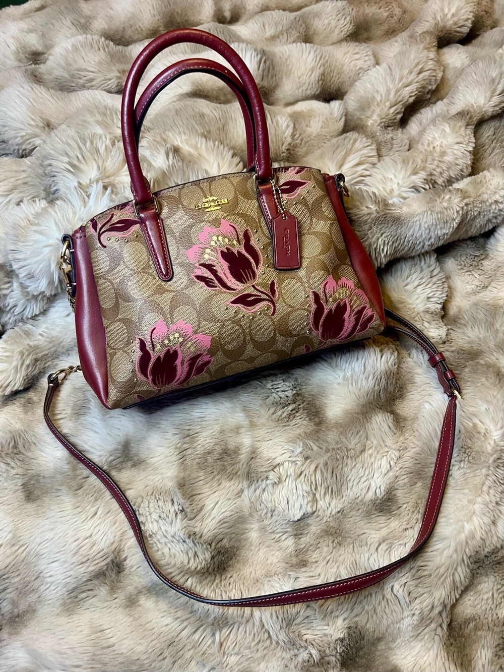 Coach Mini Sage Carryall in Sig Coated Canvas w Desert Tulip Print (Retail $398)
